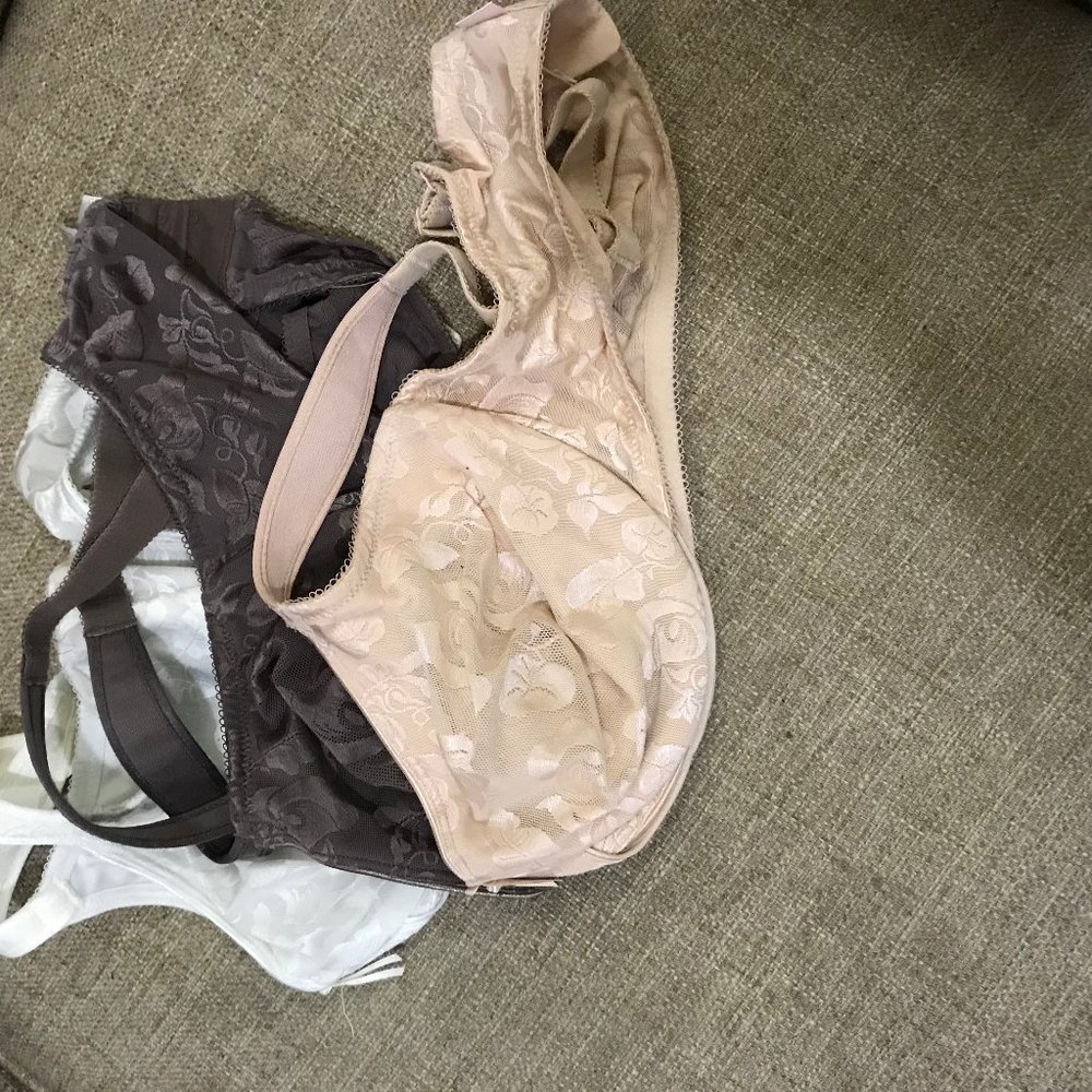 3 bras
